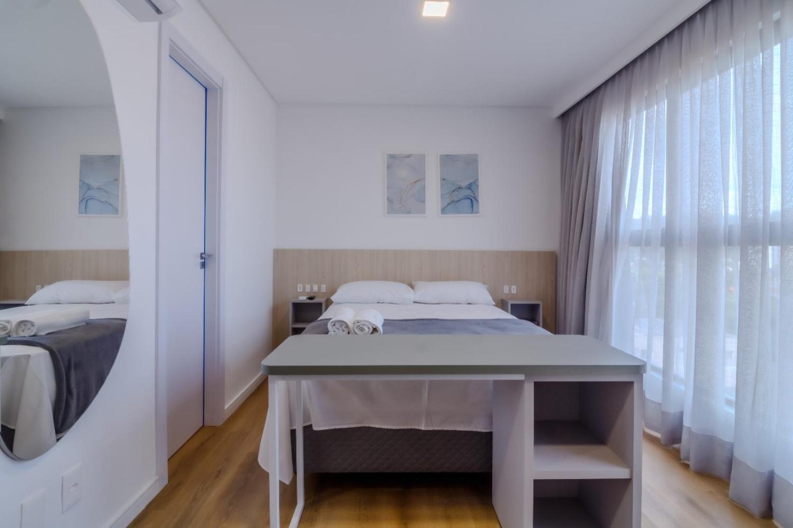Loft Novo Todo Mobiliado Com Wifi Piscina E Proximo A Oktober Apartamento Blumenau